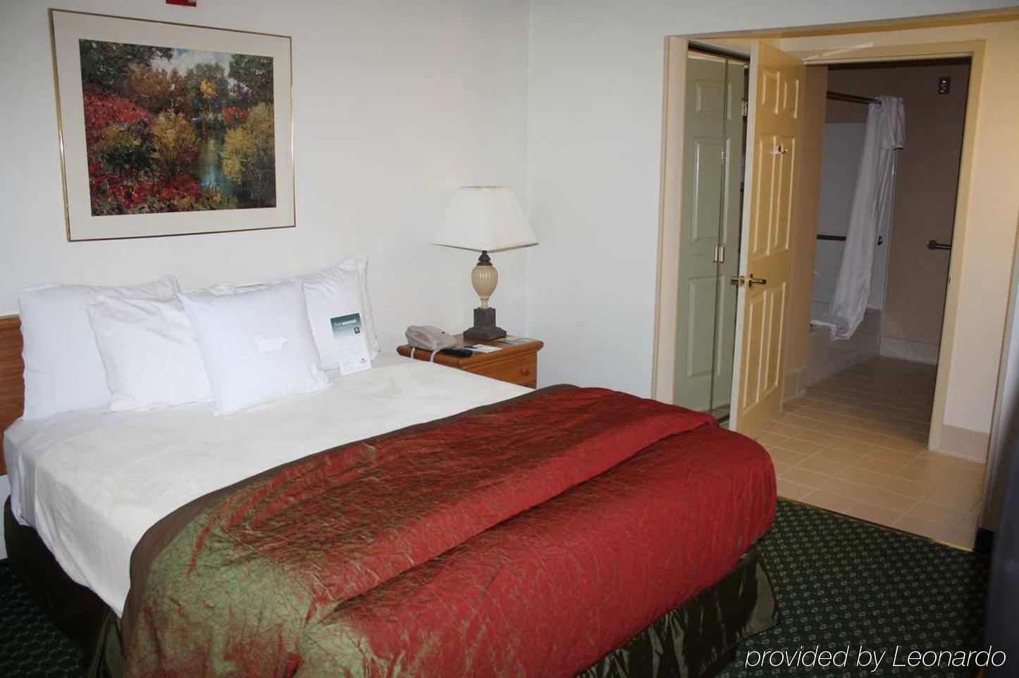 Homewood Suites By Hilton Dallas-Park Central Area Ruang foto