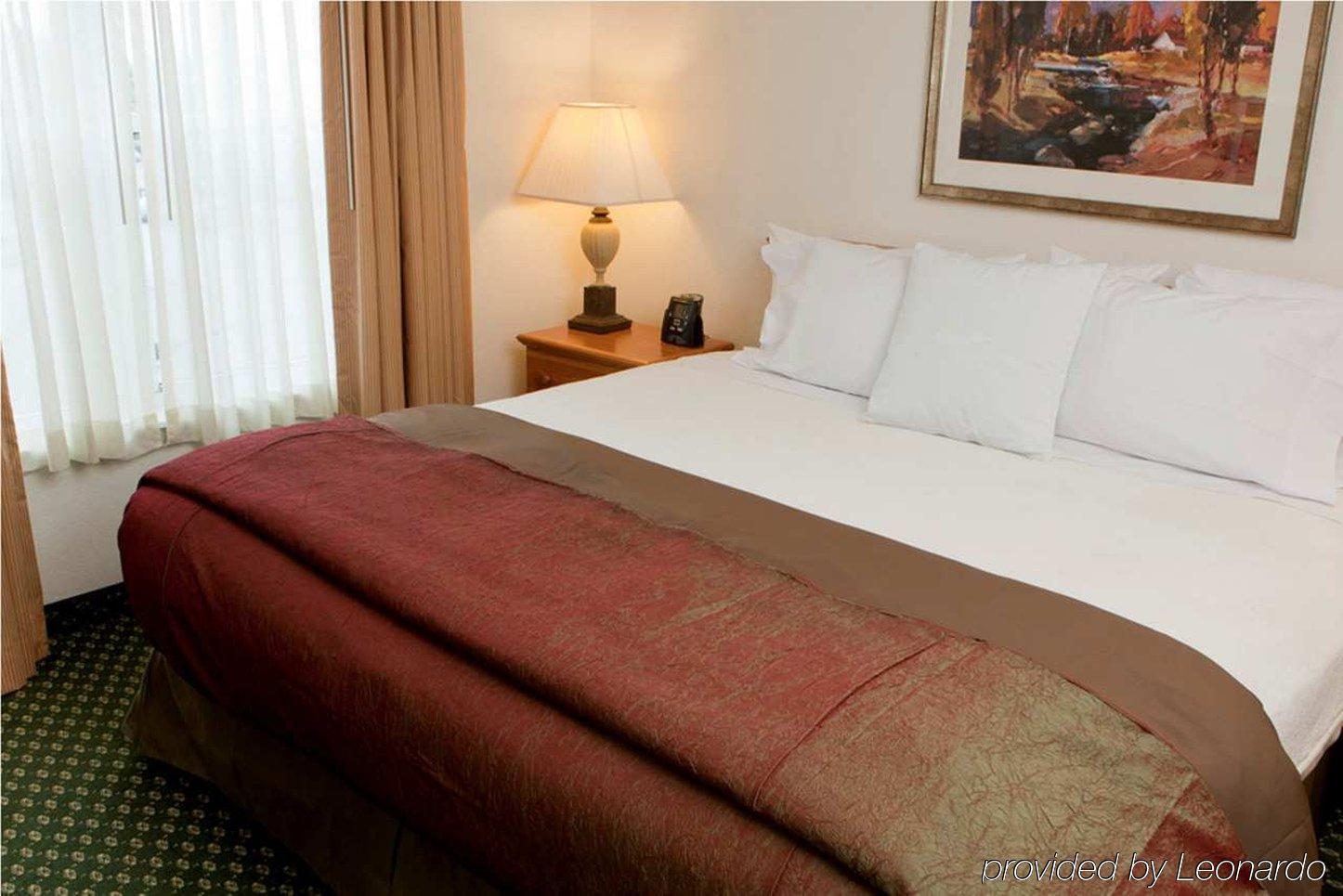 Homewood Suites By Hilton Dallas-Park Central Area Ruang foto